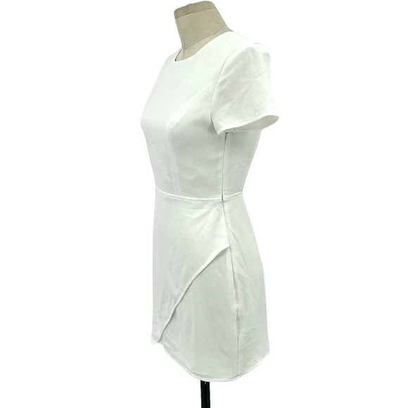 By The Way. Cheyenne Open Cut-Out Back Short Sleeve Mini Dress Size Small - Picture 5 of 10